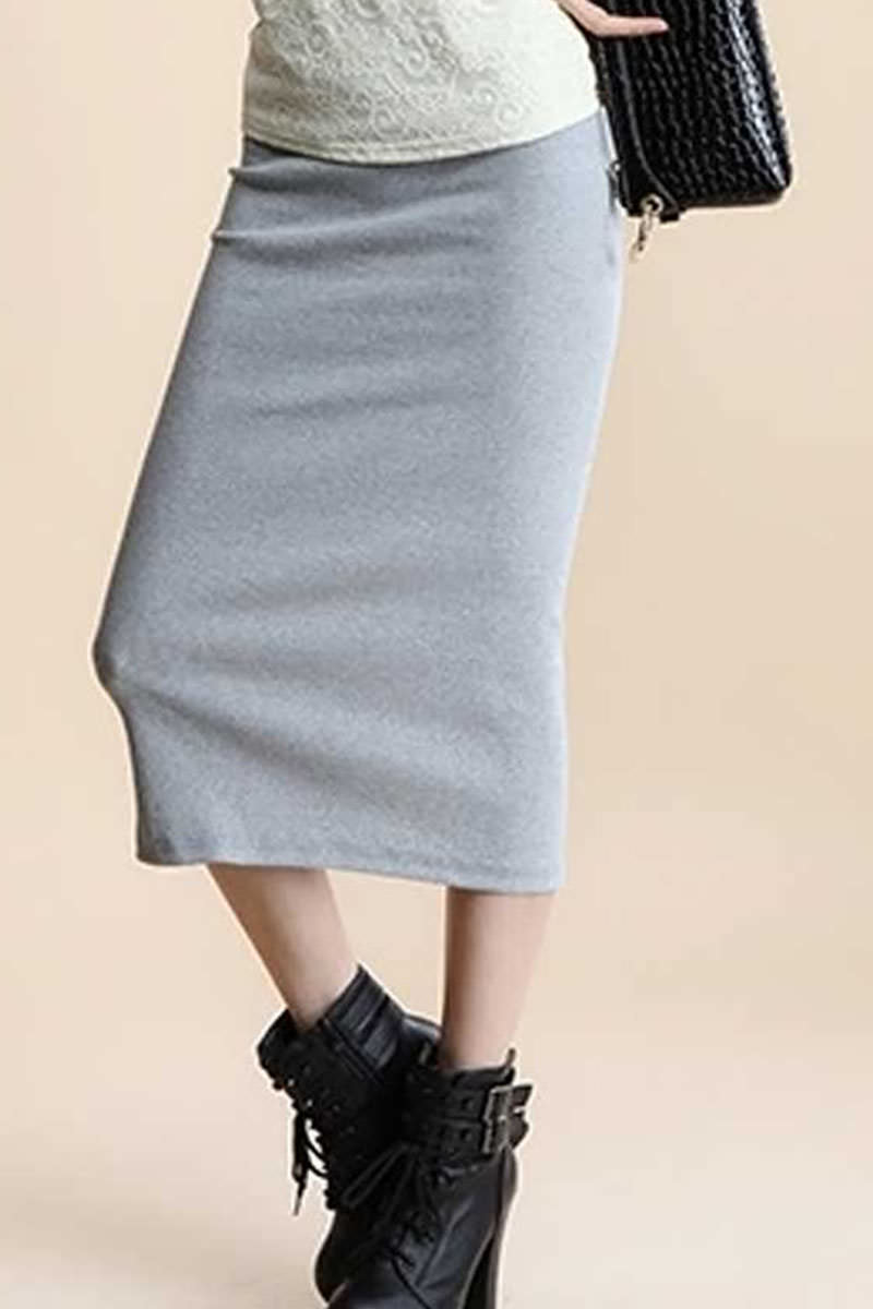 Фото товара 8794, длинная трикотажная юбка серая